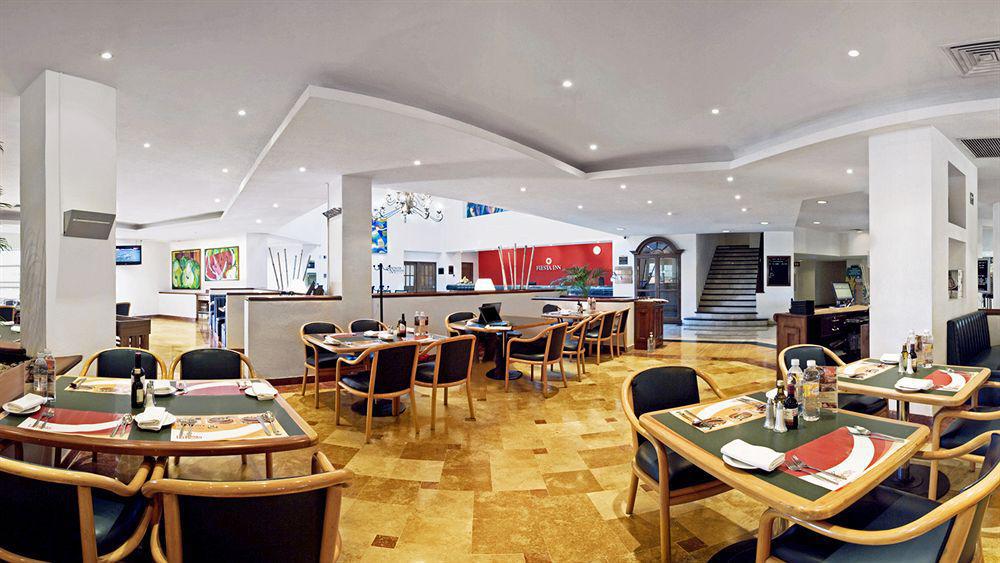 Fiesta Inn Monterrey la Fe San Nicolás de los Garzas Restaurant foto